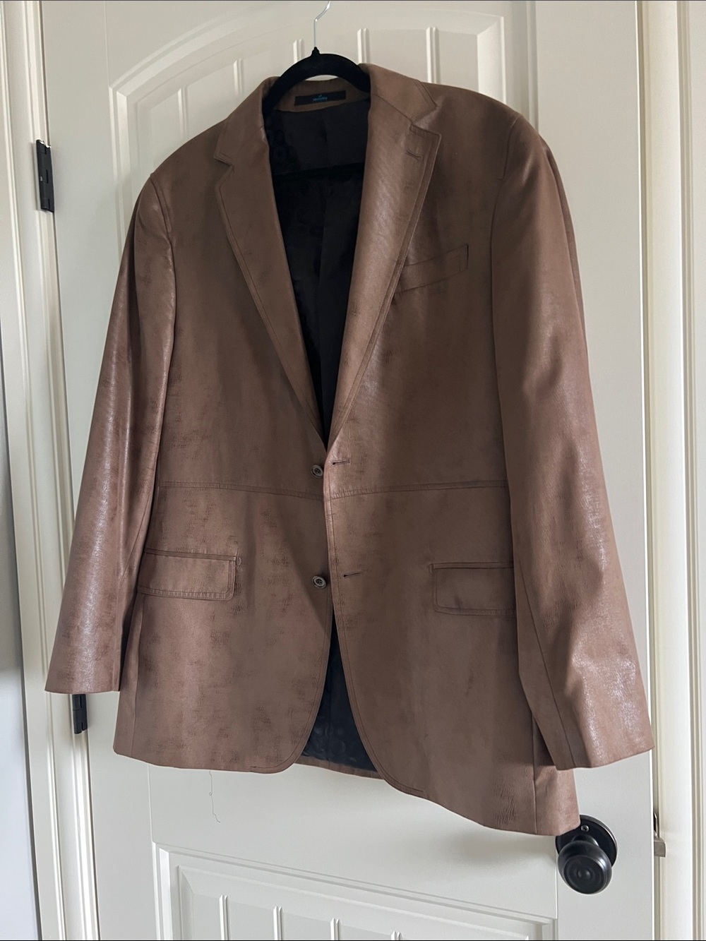 043 $15 size large Brown blazer